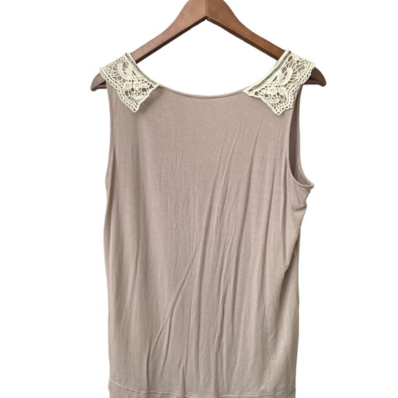 New Taupe Joseph A Lace and Hand Beaded Collar Tank Large - Picture 4 of 5